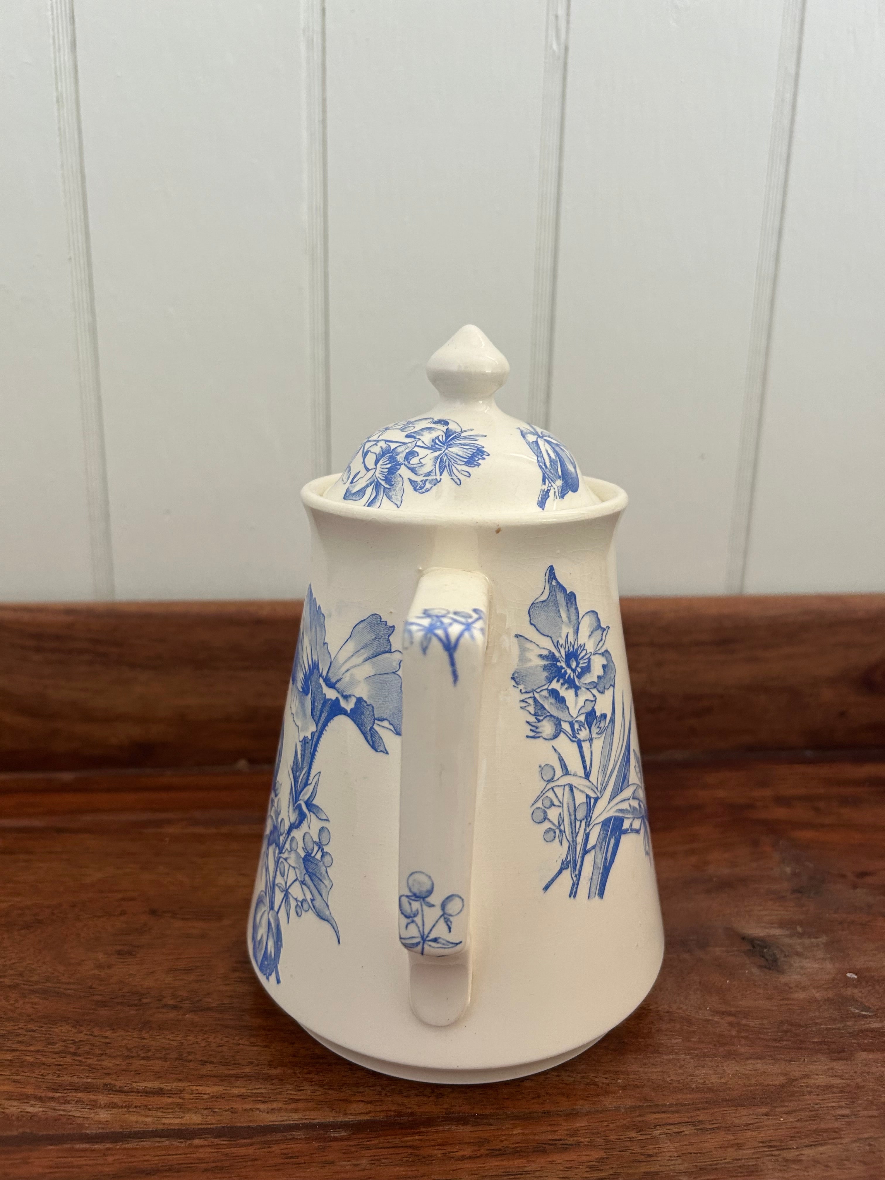 Blue floral teapot