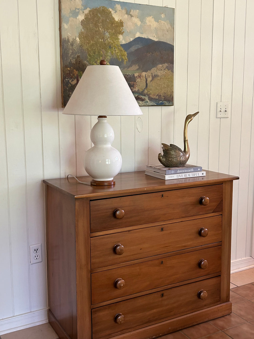 Chest of drawers